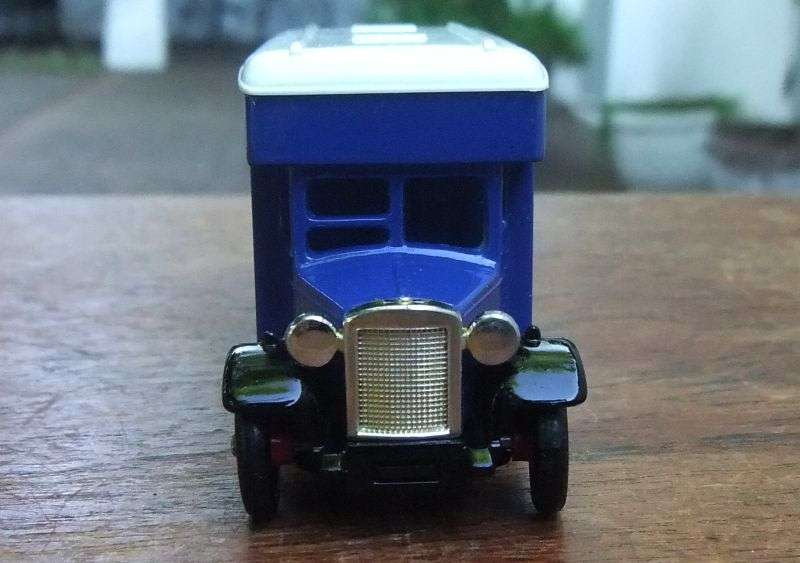 COOL !! A VINTAGE DIE CAST METAL MODEL BY LLEDO ADVERTISING ENFIELD PAGEANT OF MOTORING