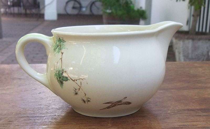 A LOVELY ART DECO PERIOD GRAVY BOAT BY ROYAL DOULTON IN ""THE COPPICE "" PATTERN