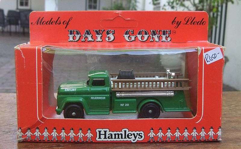 A VINTAGE DIE CAST METAL MODEL OF AN EMERGENCY VEHICLE BY LLEDO - HEAVIER VERSION !! QUALITY !!