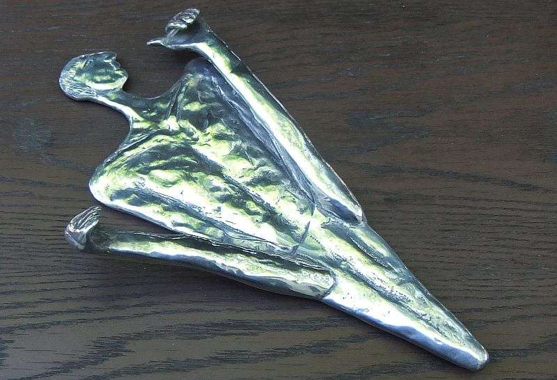 WOW !! WOW !! A STUNNING UNUSUAL HEAVY MIRROR BY RENOWNED DESIGNER CARROL BOYES !!