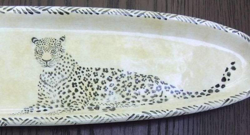 A BEAUTIFUL SIGNED HAND MADE SNACK PLATTER BY RENEE OF DECO POT HERMANUS WITH CHEETAH MOTIF