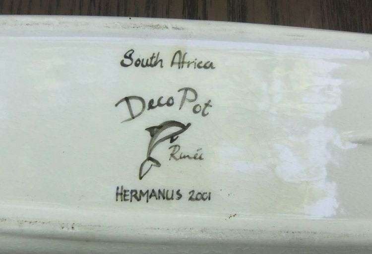 A BEAUTIFUL SIGNED HAND MADE SNACK PLATTER BY RENEE OF DECO POT HERMANUS WITH CHEETAH MOTIF