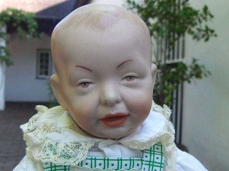 AN OLD PORCELAIN DOLL WITH INTERESTING MAKERS MARKS...HEXAGRAM AND NUMBERS ...EXCELLENT QUALITY