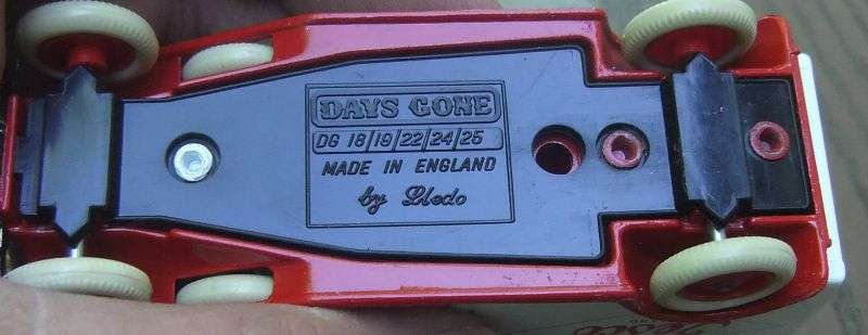 NICE !! A VINTAGE 1980`S DIE CAST METAL MODEL BY LLEDO ENGLAND ADVERTISING "" TESCO BRAND ""