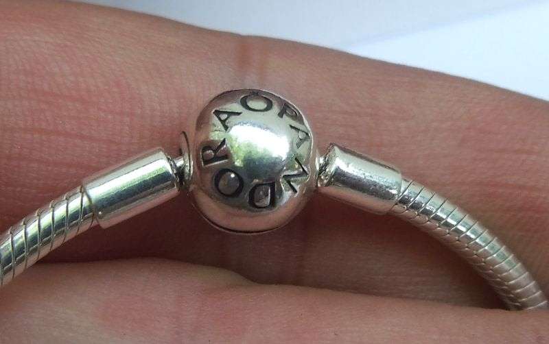 GOOD AS NEW !! A BOXED SOLID STERLING SILVER BRACELET BY ""PANDORA"" IN UNUSED CONDITION !! WOW !!