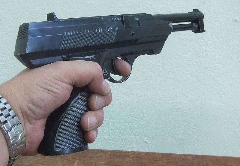 WOW !! AN ABSOLUTELY COOL VINTAGE ""DAISY"" MODEL 188 PELLET GUN - WORKS PERFECTLY