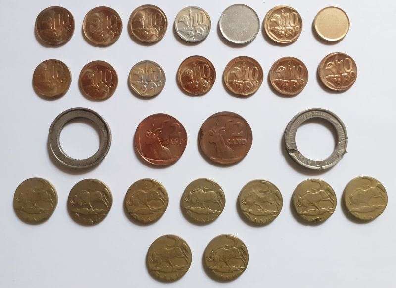 A RARE COLLECTION OF 27 SOUTH AFRICAN ERROR COINS !! YOU ARE BIDDING FOR THE LOT !! GREAT VALUE !!