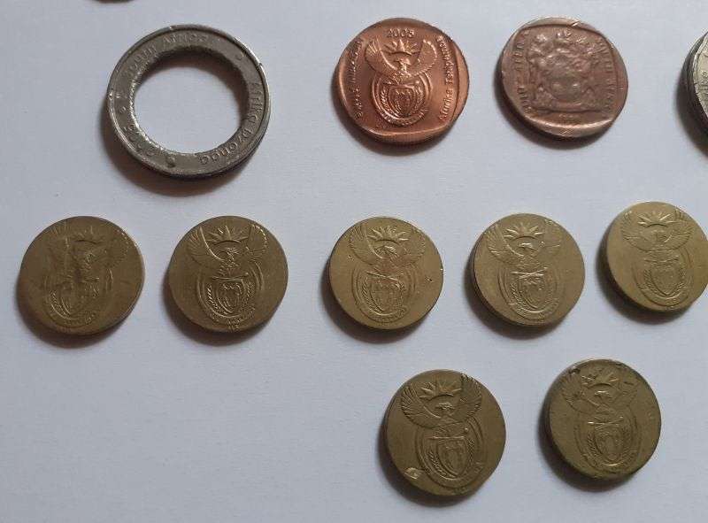 A RARE COLLECTION OF 27 SOUTH AFRICAN ERROR COINS !! YOU ARE BIDDING FOR THE LOT !! GREAT VALUE !!