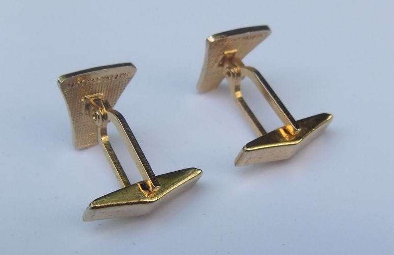 FREE COMBINING - VINTAGE CUFFLINKS - ROVER