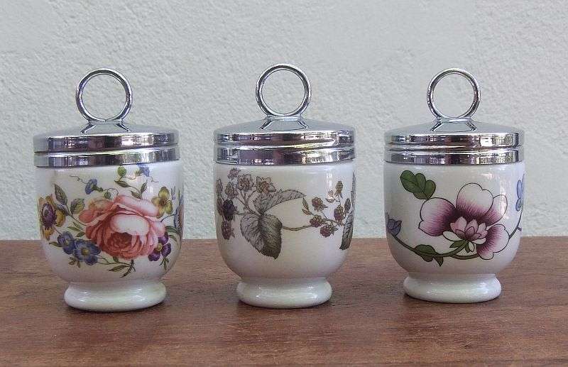 TOO CUTE !! THREE VINTAGE EGG CODDLERS BY ROYAL WORCESTER OF ENGLAND !! GREAT CONDITION !!