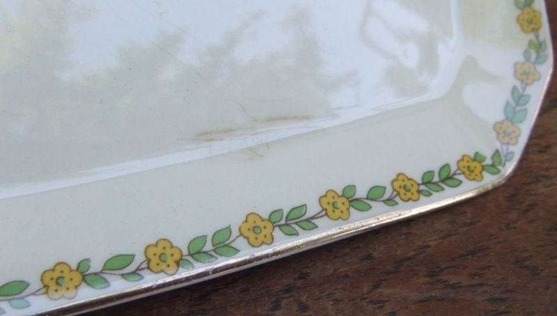 A VERY CHARMING ART DECO PERIOD BUTTER / CHEESE DISH BY JOHN MADDOCK & SONS OF ENGLAND ...GREAT !!