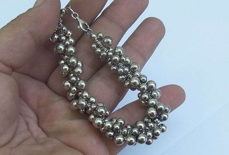 WOW !! AN AMAZINGLY DESIGNED ""HEAVY"' QUALITY STERLING SILVER BRACELET !! A REAL MUST SEE !!