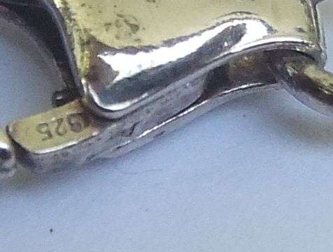 WOW !! AN AMAZINGLY DESIGNED ""HEAVY"' QUALITY STERLING SILVER BRACELET !! A REAL MUST SEE !!