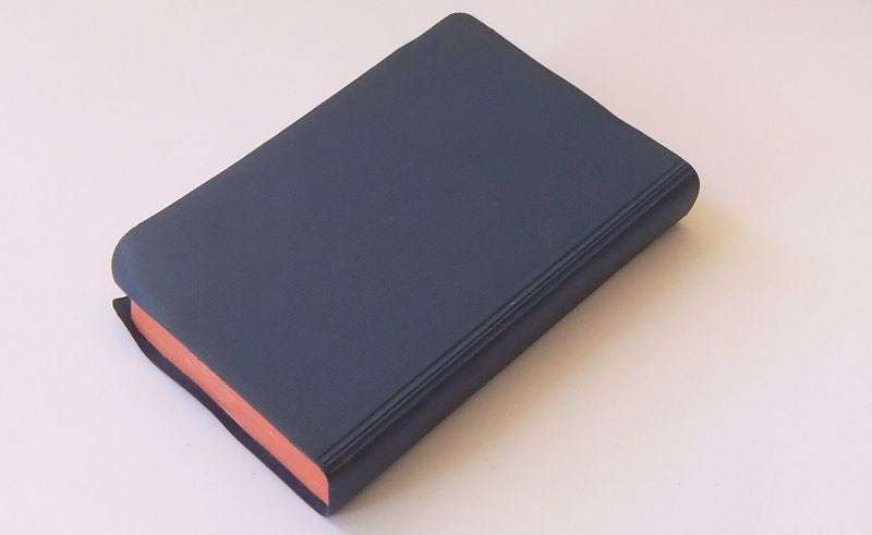 A VINTAGE " NEW TESTAMENT AND PSALMS " AS ISSUED TO POLICE OFFICERS UPON MEMBERSHIP - AFRIKAANS !!