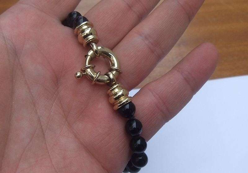 WOW !! A BEAUTIFUL VINTAGE ONYX BRACELET WITH GOLD PLATED SIGNORETTI CLASP !! QUALITY !!