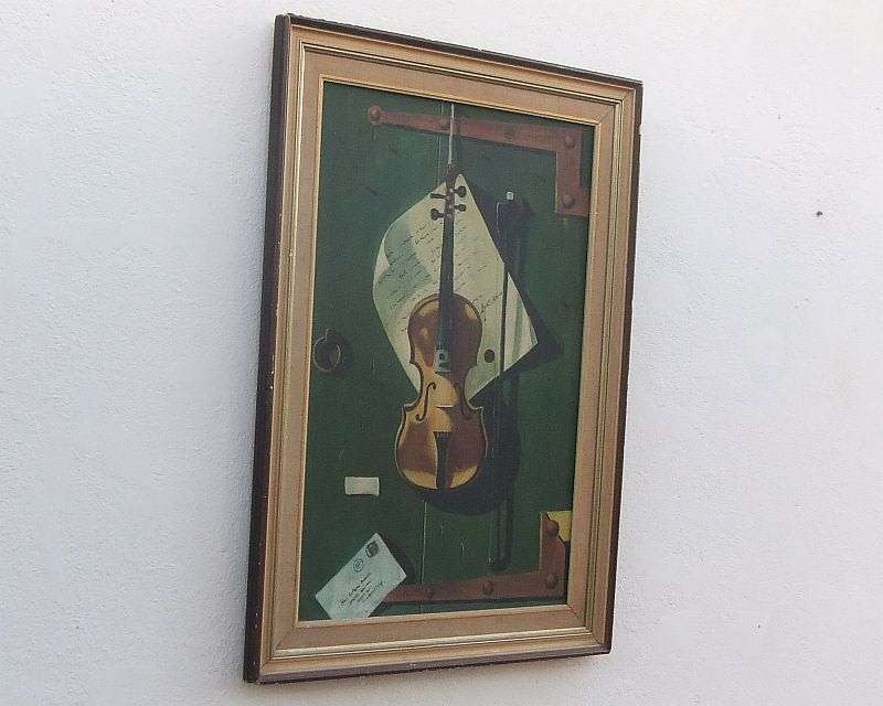 AN EYE CATCHING VINTAGE ORIGINAL OIL ON BOARD BY SA ARTIST HENDRIK COETZEE ...THE VIOLIN ...WOW !!