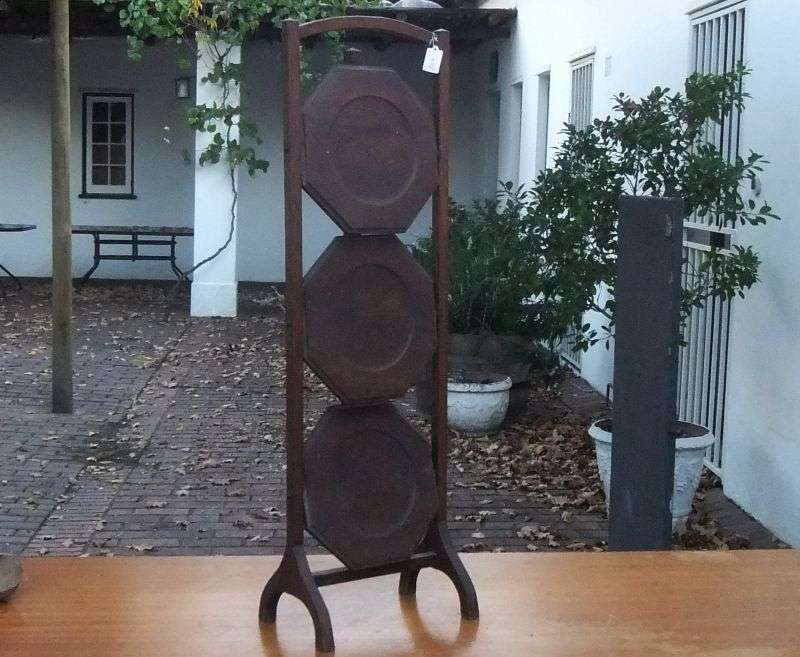 IS IT A BIRD ? IS IT A PLANE ? NO , ITS A RARE VICTORIAN 3 TIER OAK CAKE STAND...FOLD UP...CLASSY !!
