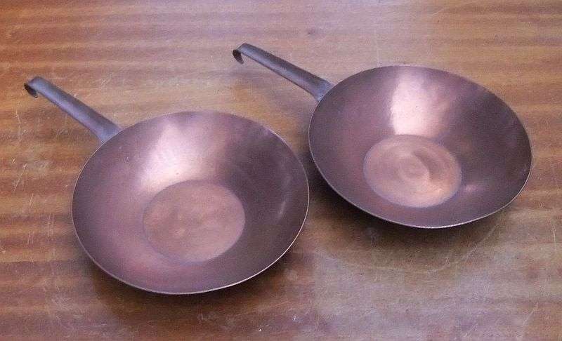 EXCEPTIONAL OLD WORLD QUALITY ... A PAIR OF SOLID COPPER PANS ...AGE UNKNOWN ...MUST SEE !!