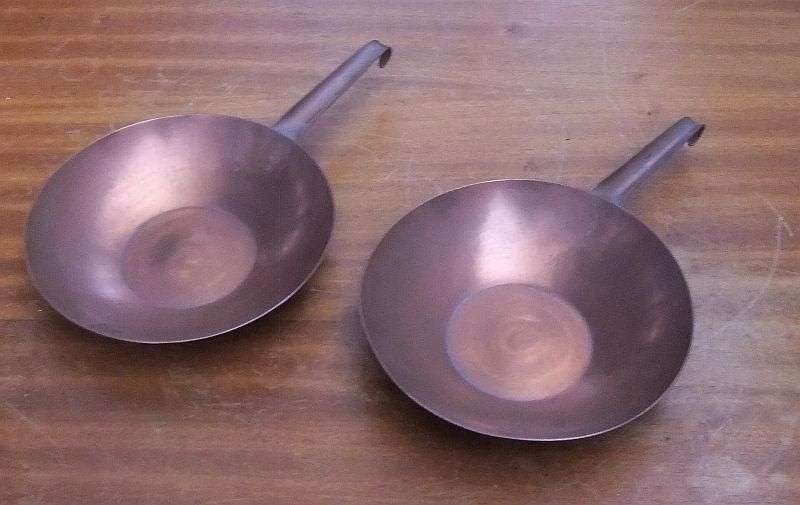 EXCEPTIONAL OLD WORLD QUALITY ... A PAIR OF SOLID COPPER PANS ...AGE UNKNOWN ...MUST SEE !!
