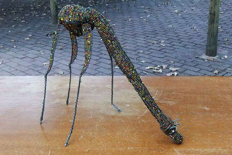 AN INTRICATELY MADE TALL VINTAGE AFRICAN BEAD WORK GIRAFFE ORNAMENT ... COOL FIND !!