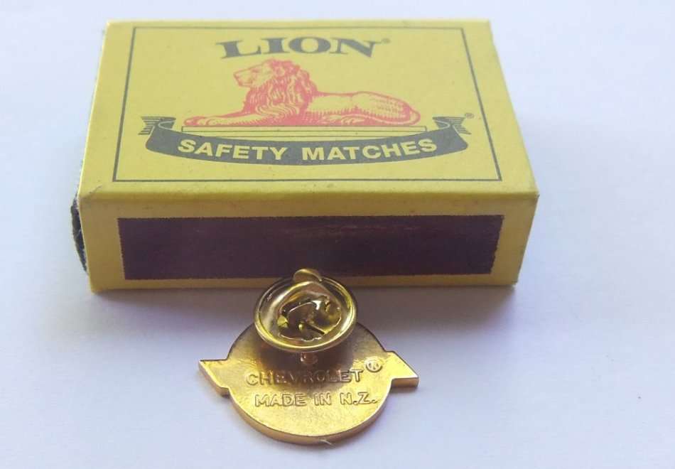 Badge / Pin - GENUINE CHEVROLET