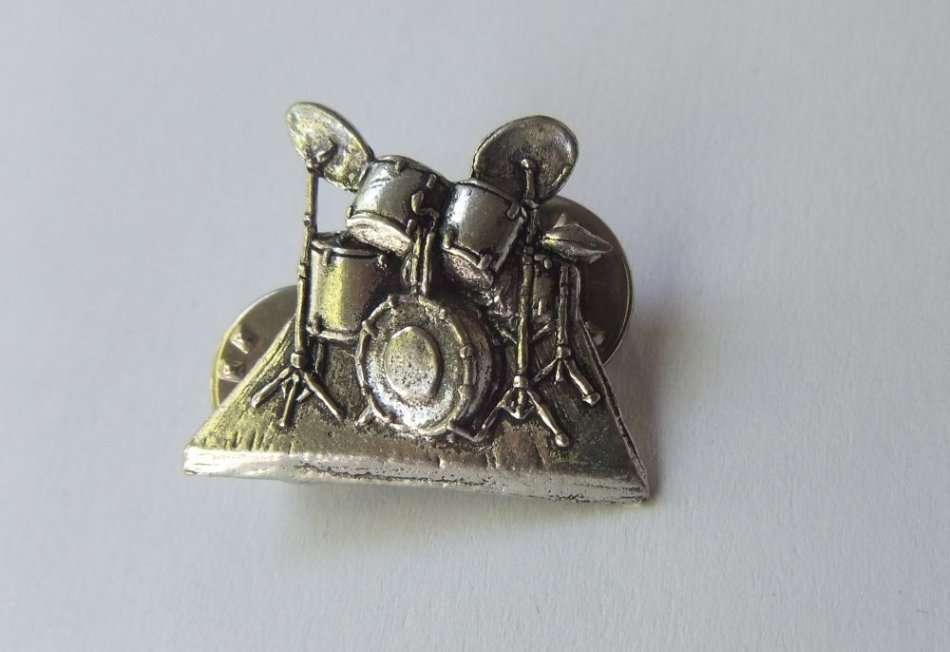 Badge / Pin - SET OF DRUMS