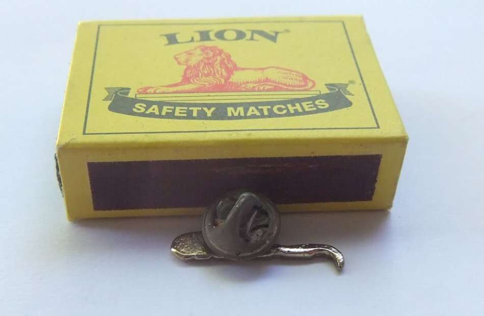 Badge / Pin - SAXOPHONE