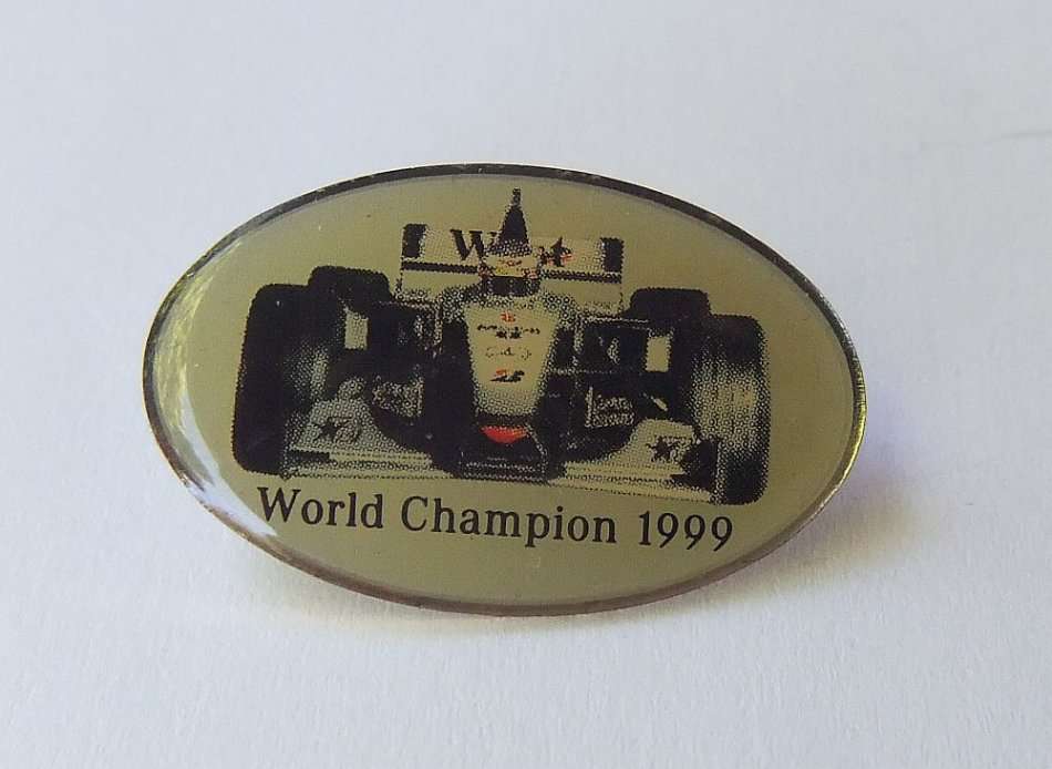 Badge / Pin - GRAND PRIX WORLD CHAMPION 1999