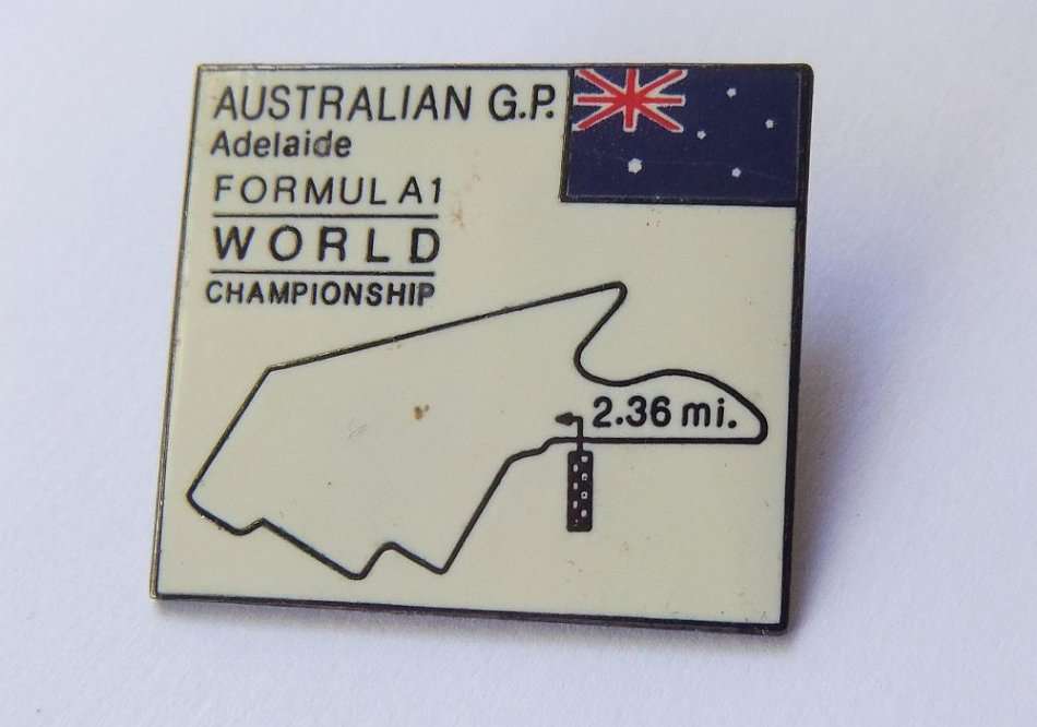 Badge / Pin - AUSTRALIAN FORMULA 1 GRAND PRIX