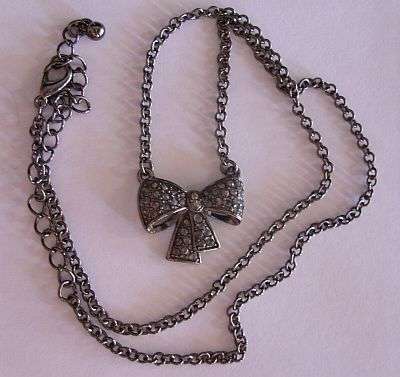 VINTAGE LOOK NECKLACE