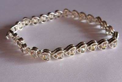 STUNNING METAL BRACELET