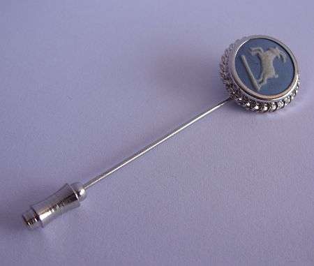 TOP ITEM ! A STERLING SILVER HATPIN WITH GENUINE WEDGWOOD "TILE"