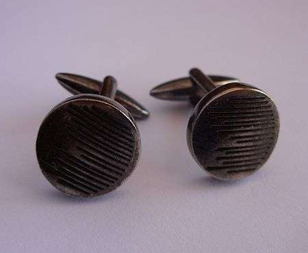 VINTAGE CUFFLINKS - TEXTURED