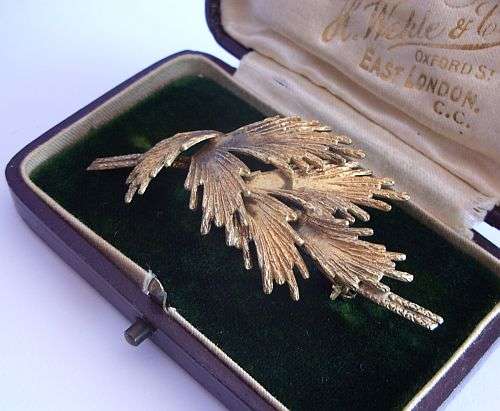 VINTAGE BROOCH - FERN - 1950`S
