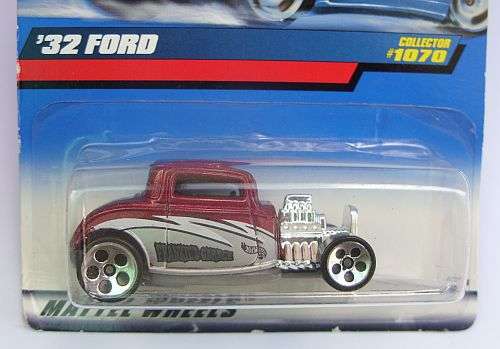 1998 - HOTWHEELS DIE CAST -  `32 FORD - COLLECTOR # 1070