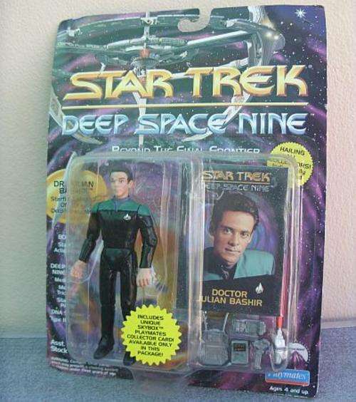 1993 STAR TREK DEEP SPACE NINE - DOCTOR JULIAN BASHIR FIGURE