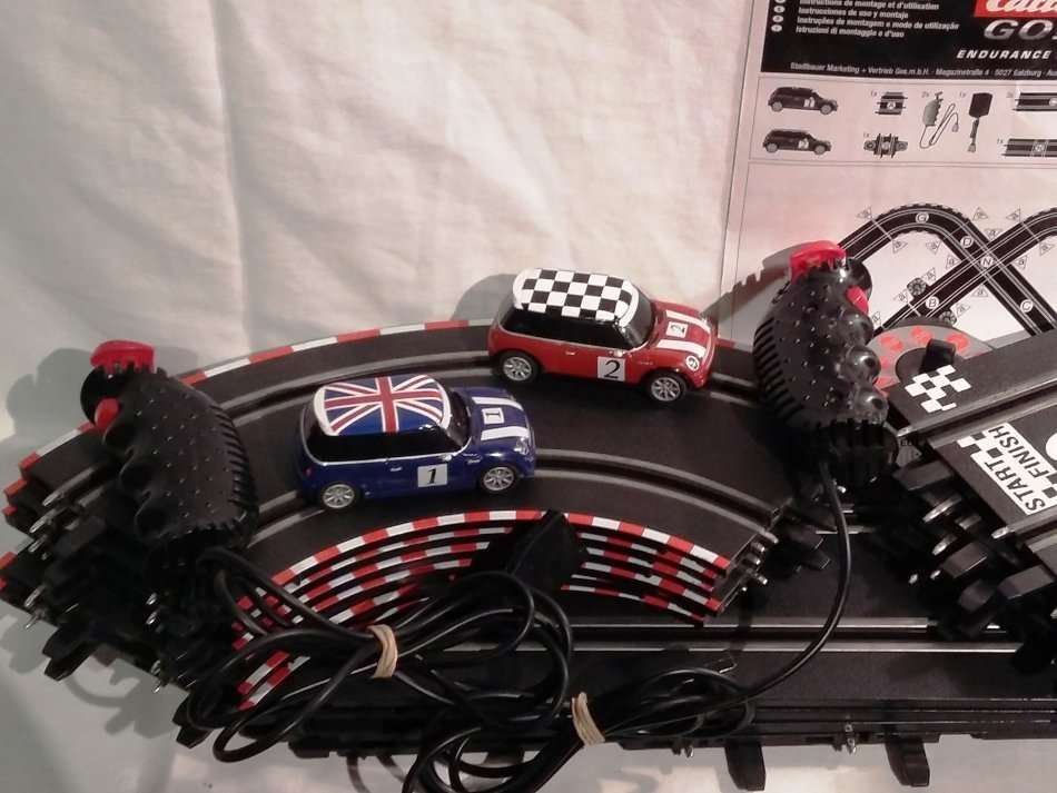 Carrera Go Slot Car Set : Endurance Racers (62100)