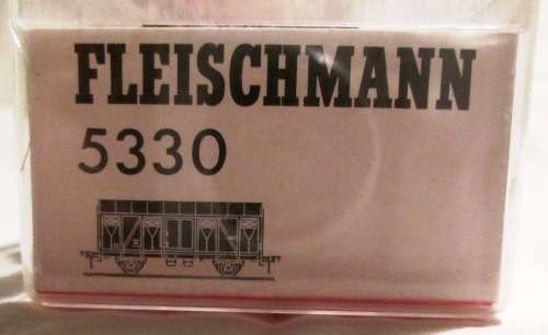 Fleischmann HO Gauge Box Car 5330