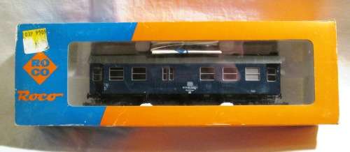 Roco HO Gauge Coach  44309A / 46333