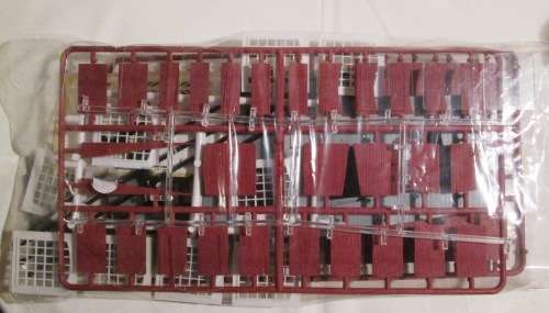 Fleischmann HO Roundhouse Excess Plastic Kit Parts