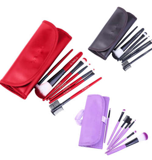 O.TWO.O 7 piece make up brush set Black
