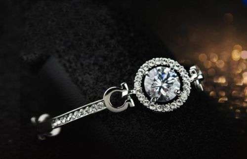 INCREDIBLE! Sparkling Diamond Simulant - Huge 3.5ct Solitaire Engagement Style Tennis Bracelet