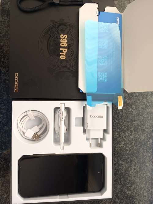 DOOGEE S96 Pro, 8GB+128GB infrared night vision camera IP68 / IP69K Dual sim