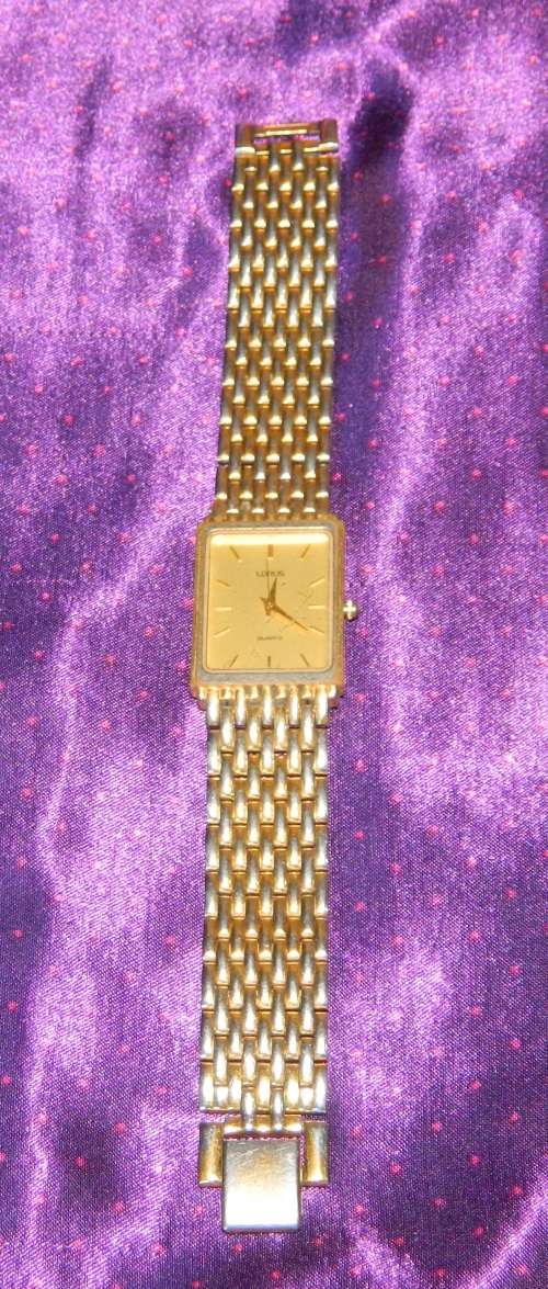 STYLISH LORUS MENS  WATCH