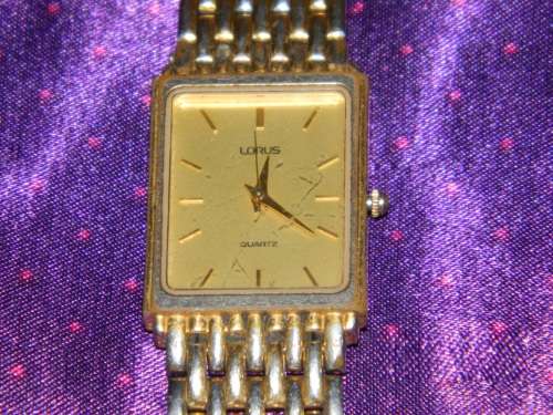 STYLISH LORUS MENS  WATCH