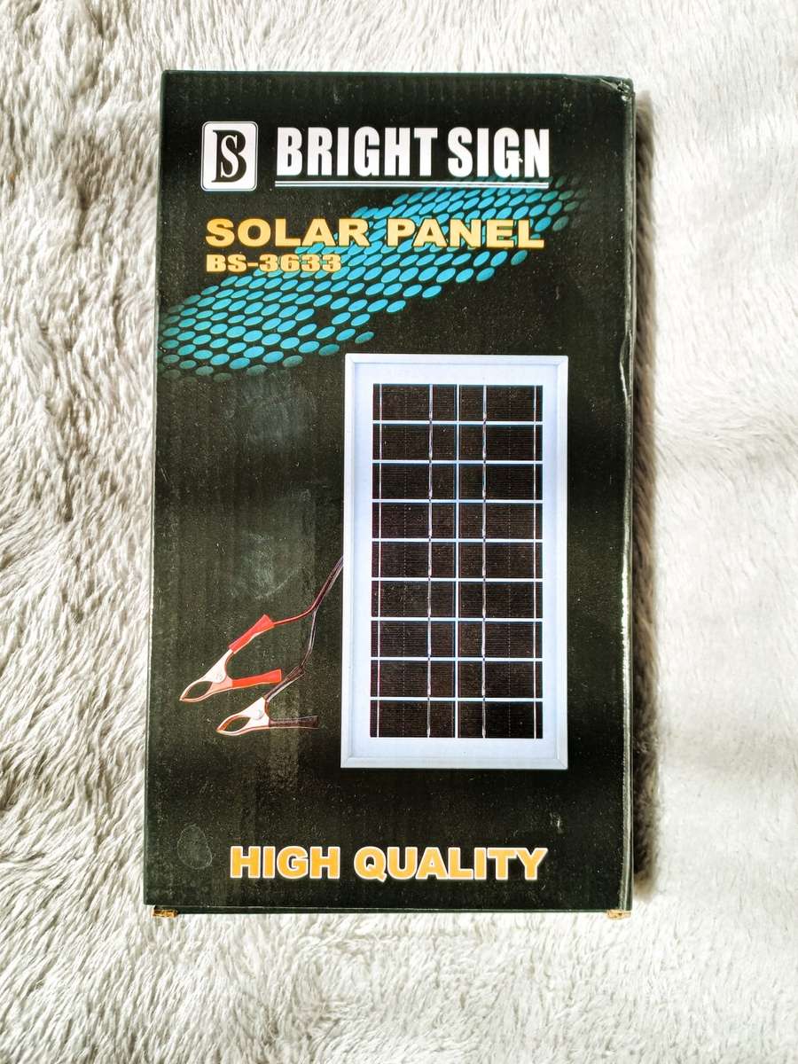 SOLAR PANEL - CHARGING PHONES, LAPTOPS, POWERBANKS, LIGHTS