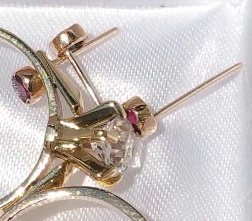 ***AKM - 9CT SOLID GOLD STUD RUBY EARRINGS-NO BUTTERFLIES***