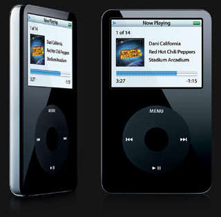 iPod Video 5th Gen 30Gig + Black leather case