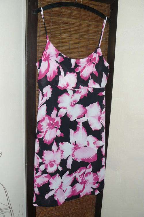 Black and floral chiffon dress - size 34