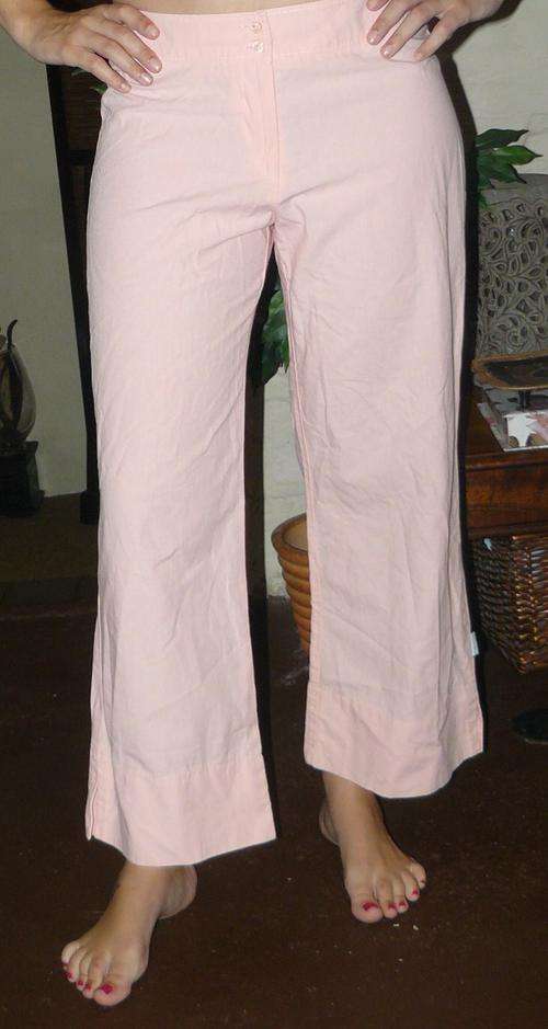 3/4 peach coloured cotton capris by CALYPSO - size 36